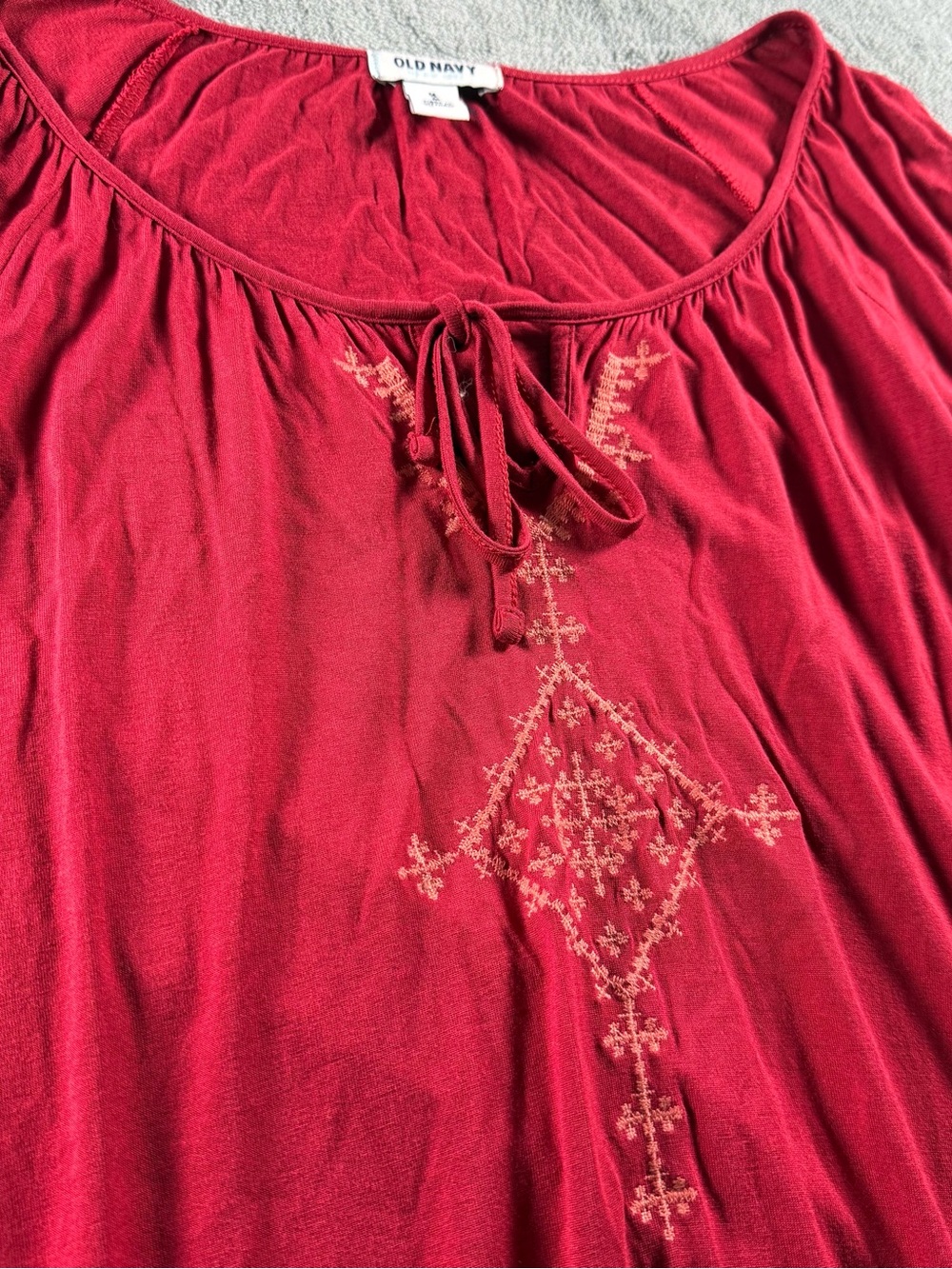 Old Navy Boho Embroidered Blouse Burgundy Women’s Medium Long Sleeve Peasant